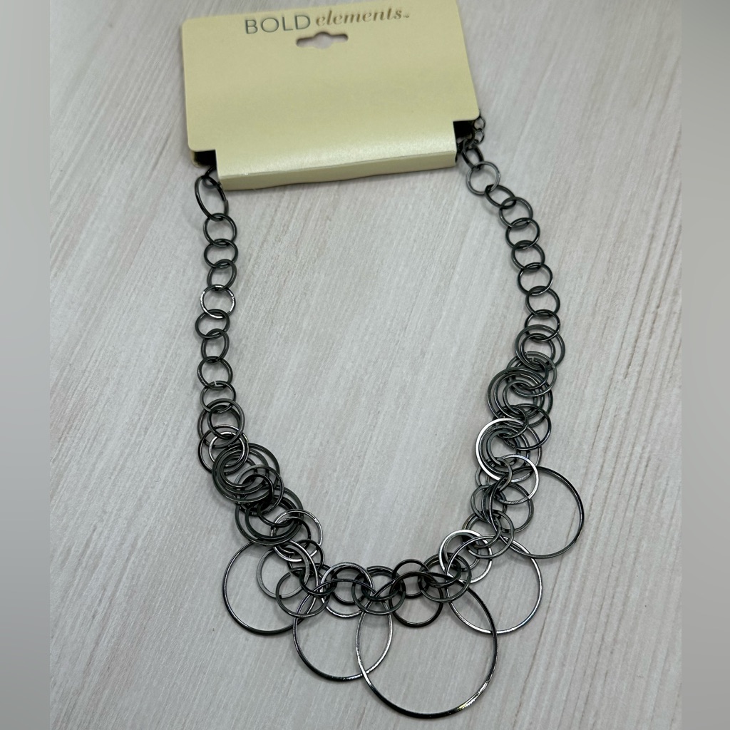 Nwt Bold Elements Shiny Hematite Necklace